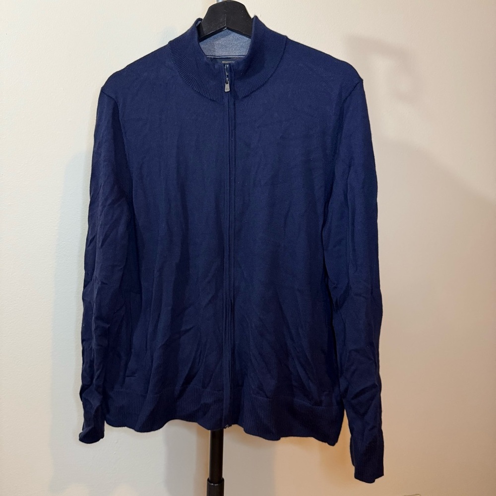 United x Brooks Brothers Deep Blue Lightweight Jacket - Picture 2 of 7
